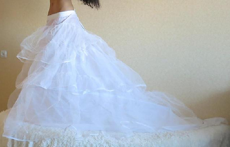 Подъюбник Для Свадебного Платья Со Шлейфом фото 6
